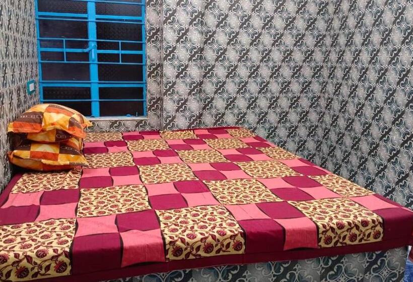 Hotel Mayapur Yatri Nivas