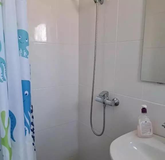 هتل Radarului Costinesti