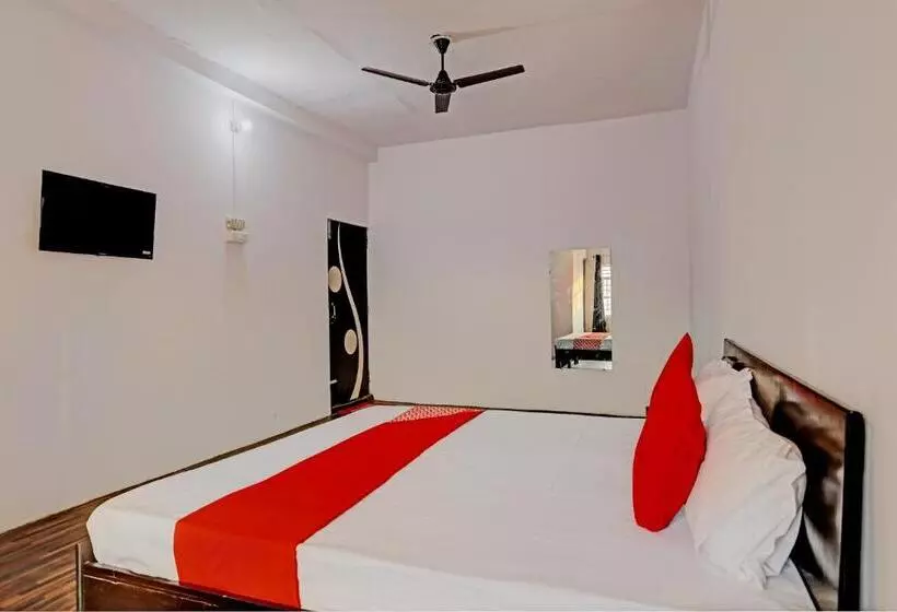 Oyo Flagship Hotel Samrat