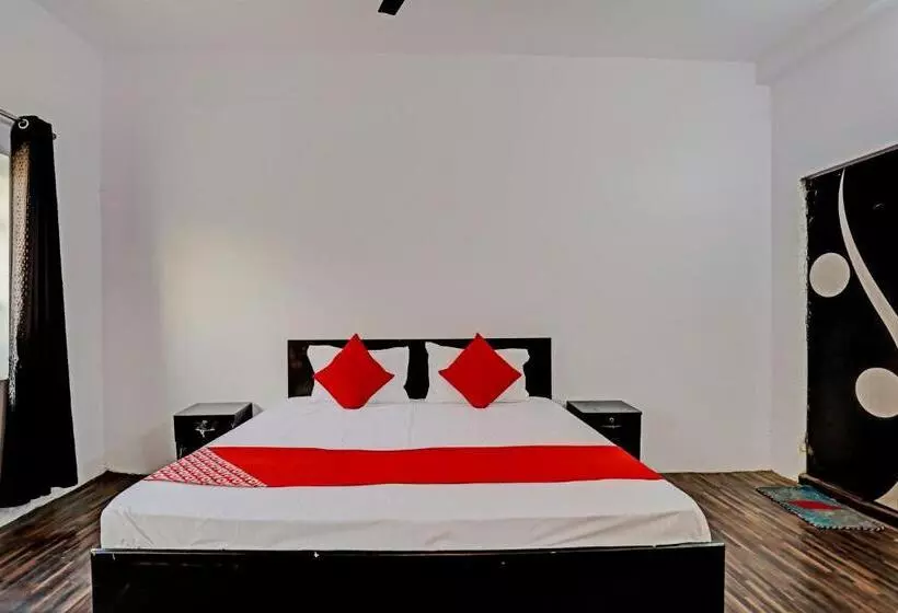 Oyo Flagship Hotel Samrat