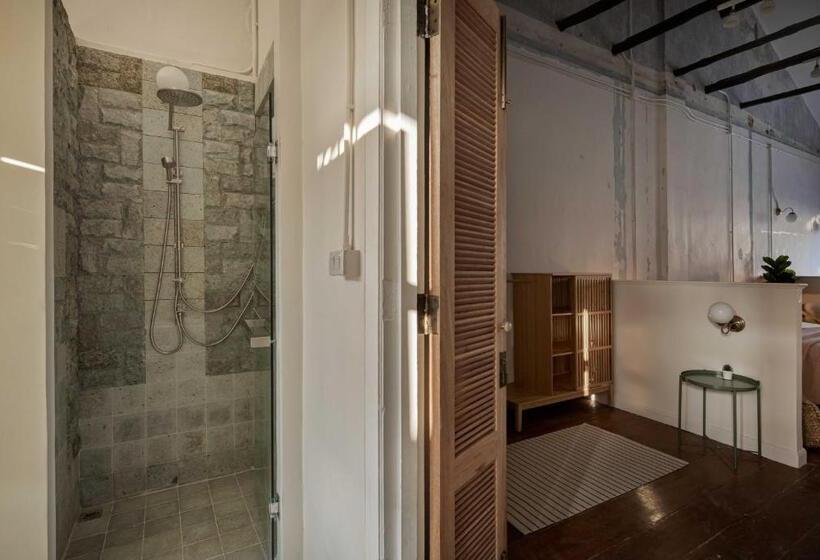 Пансион 97 Yaowarat   Phuket Old Town