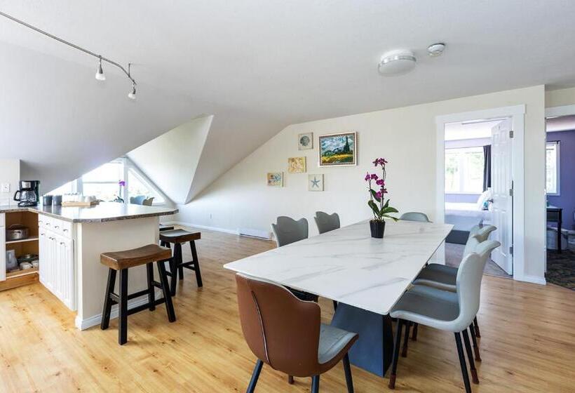 پانسیون Gorgeous Private Estate With Ocean And Mountain View