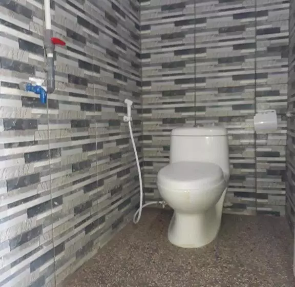 Pensionat New Lishafa Guesthouse