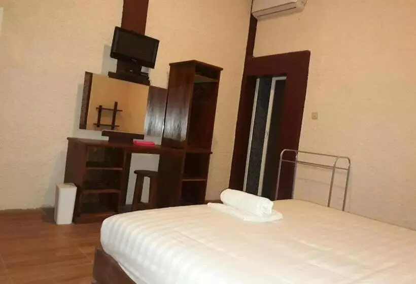 Pensionat New Lishafa Guesthouse