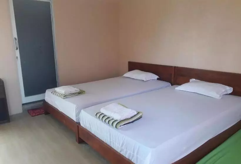 Pensionat New Lishafa Guesthouse