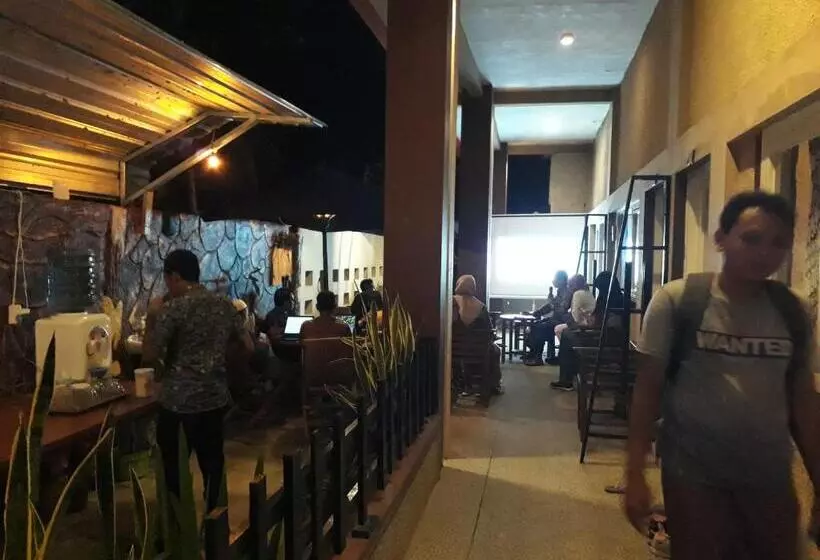 Pensionat New Lishafa Guesthouse