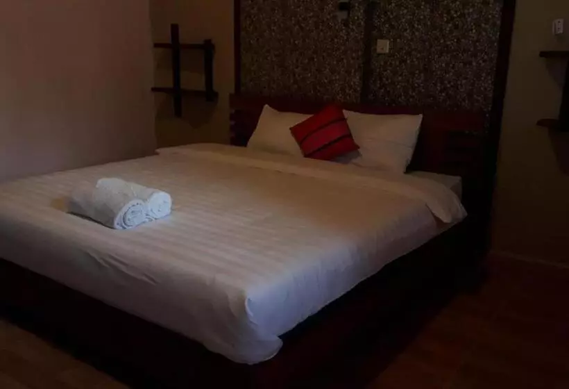 Pensionat New Lishafa Guesthouse