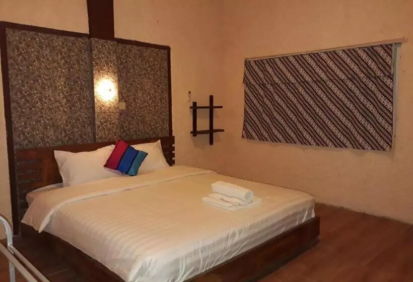 Pensionat New Lishafa Guesthouse