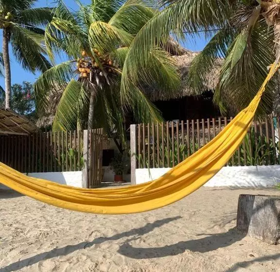 ペンション Palenque Beach House