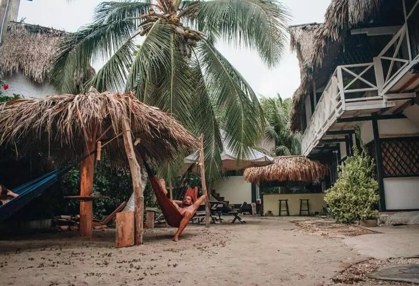 ペンション Palenque Beach House