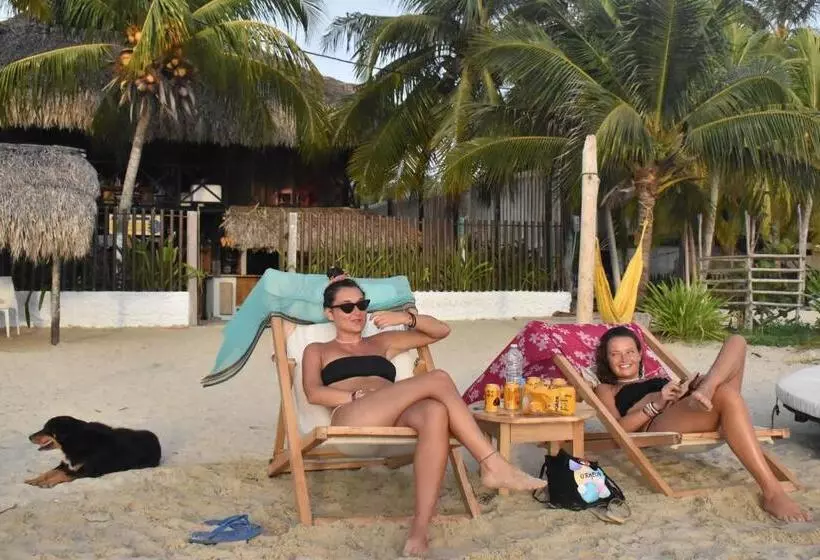 ペンション Palenque Beach House