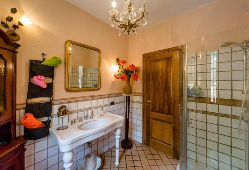 פנסיון Room In Villa   Hillside Room With Garden And Sea View