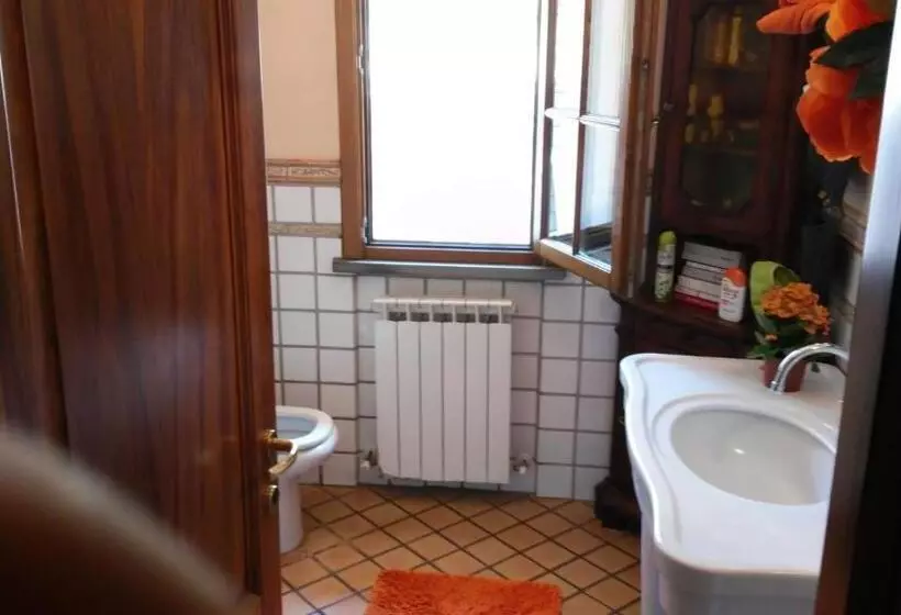 ペンション Room In Villa   Room In The Hills With Garden And Sea View