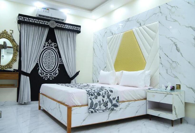 پانسیون Roomi Rezidor Guest House