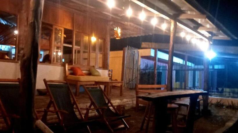 펜션 Exotic Island Lodge