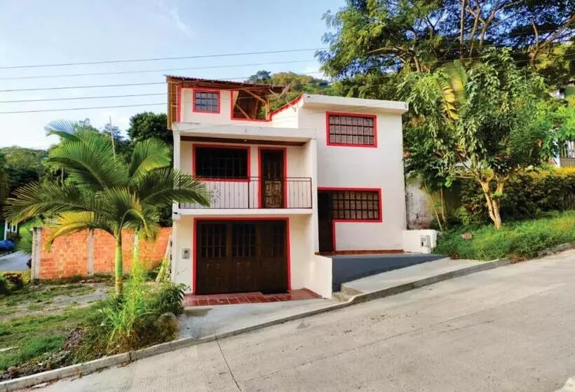 ペンション Cabañas Villa Paul