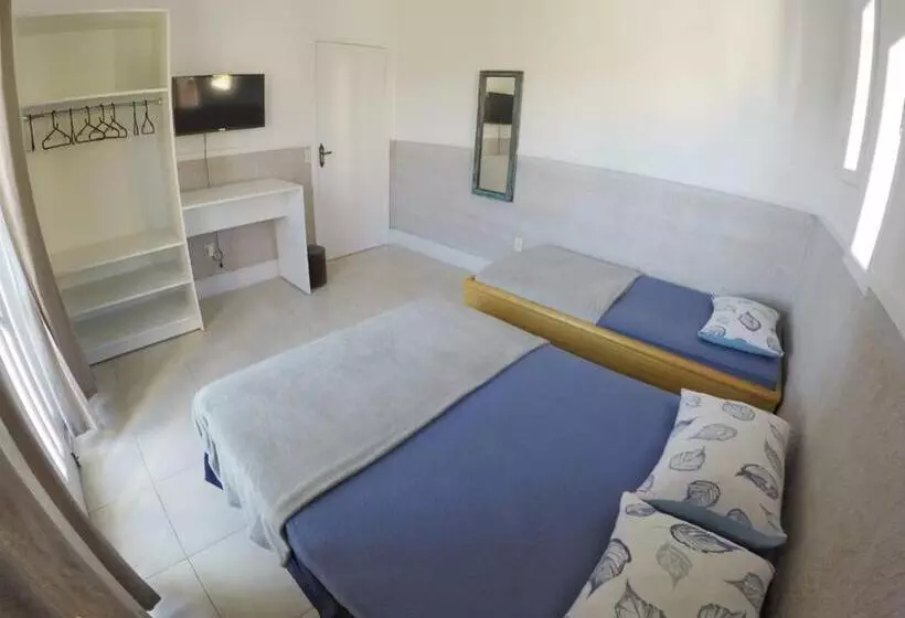 Quartos Privativos Pinheira Hostel Pinheira