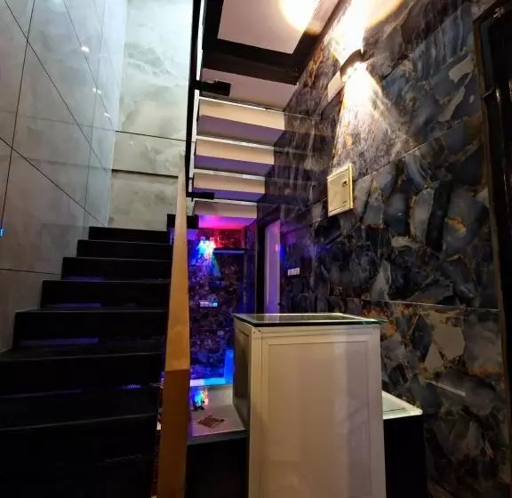 リゾートホテル Rock Lake Villa