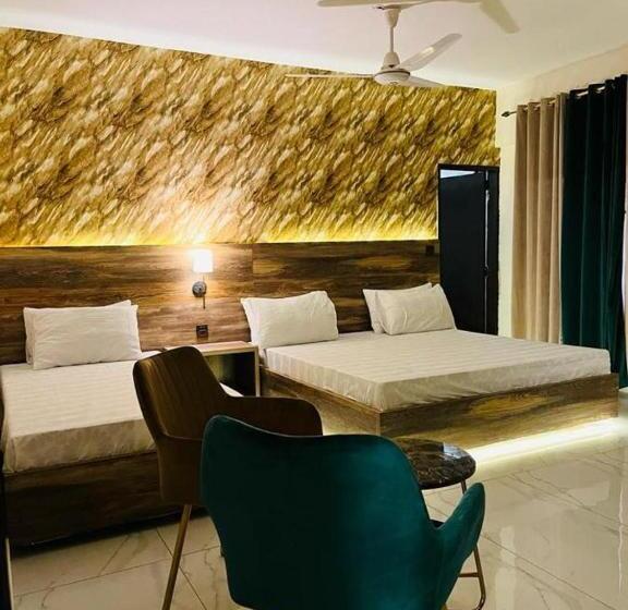 Tulip Hotel & Apartments Dha