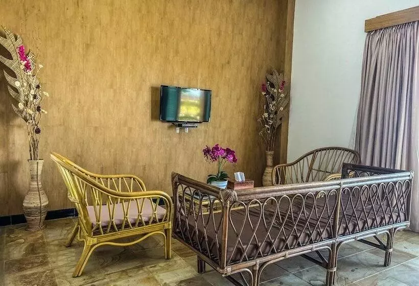 Bayview Beach Resort East Lombok