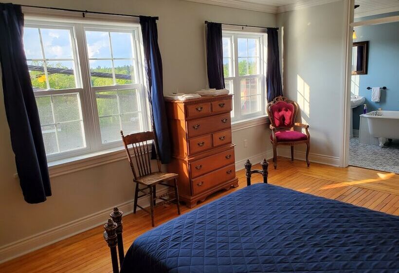 住宿加早餐 Capharnaüm Gîte Boutique Café