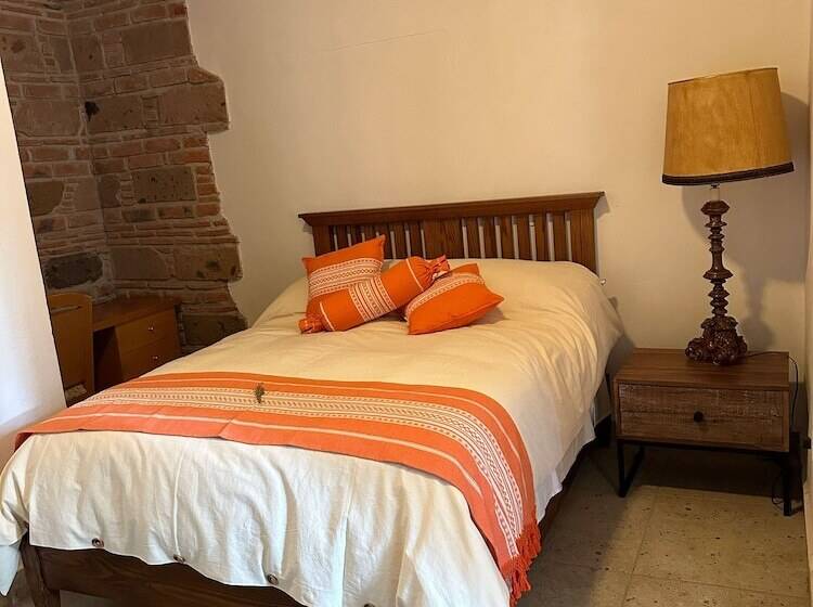 ベッドアンドブレックファースト Casona El Calvario