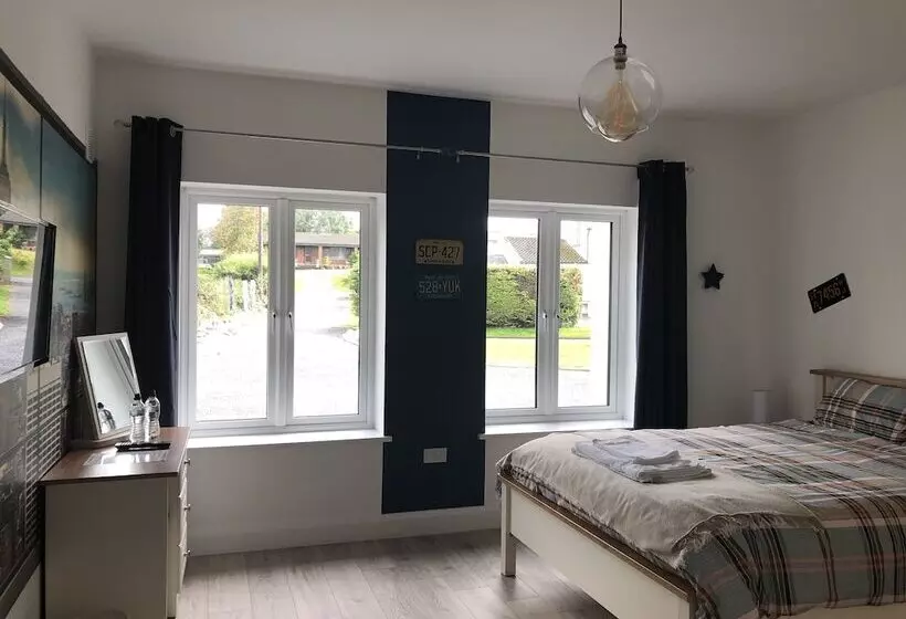 B&b And Self Catering Mon Petit Cottage