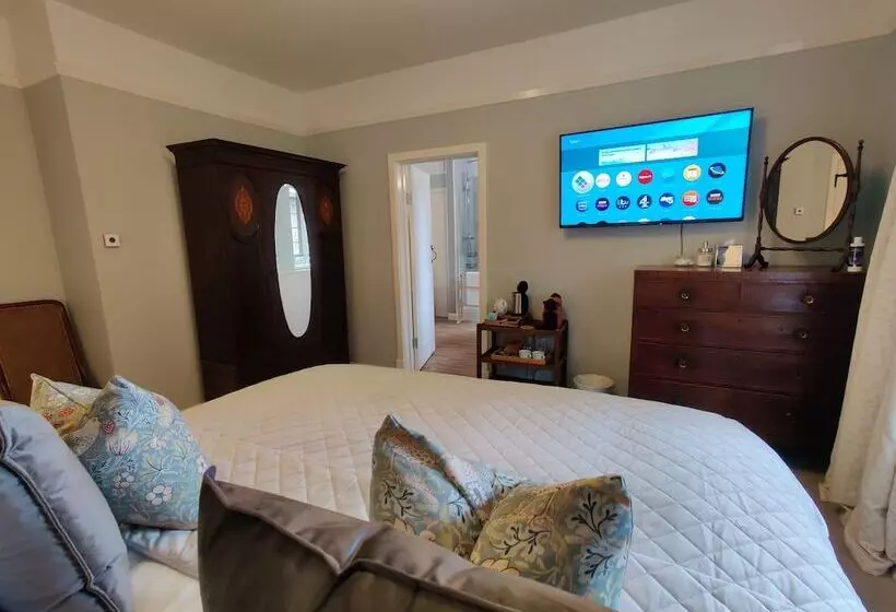 Luxury Bed And Breakfast At Bossington Hall In Exmoor, Somerset