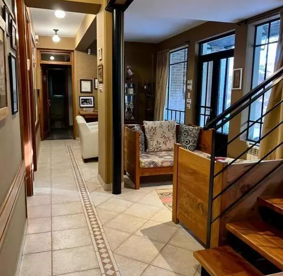 Hostelli Hosteria Casa De Paula