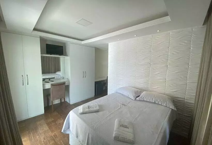 簡易ホテル Pousada Mineira