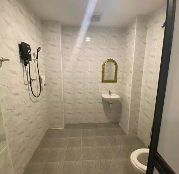 ホテル Apsara Temerloh Gateway