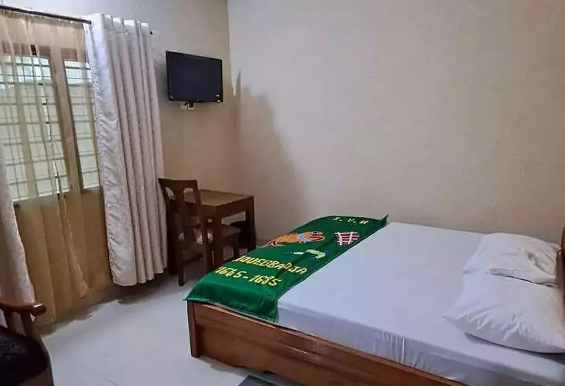 هتل Hôtels Bois Vert