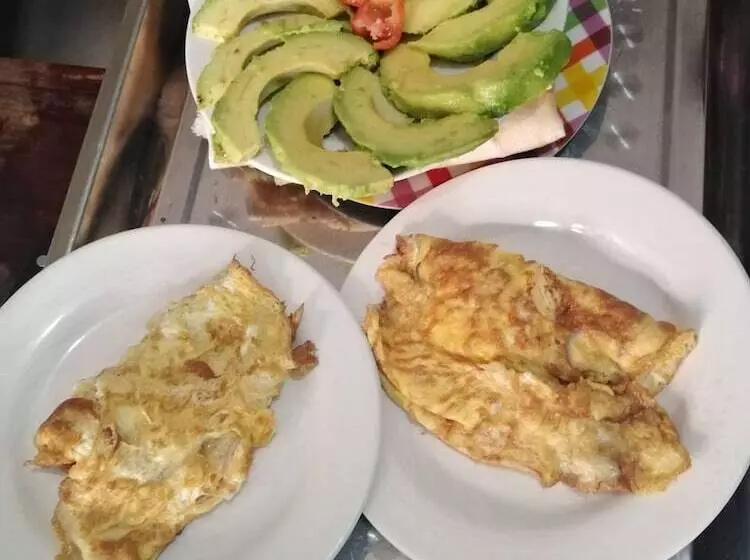 هتل Hôtels Bois Vert