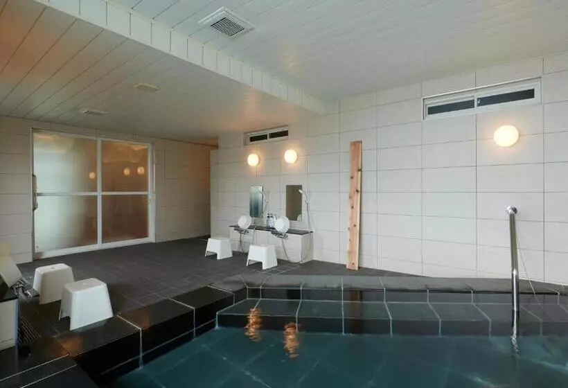 Hotelli Chateraise Lodge Atami