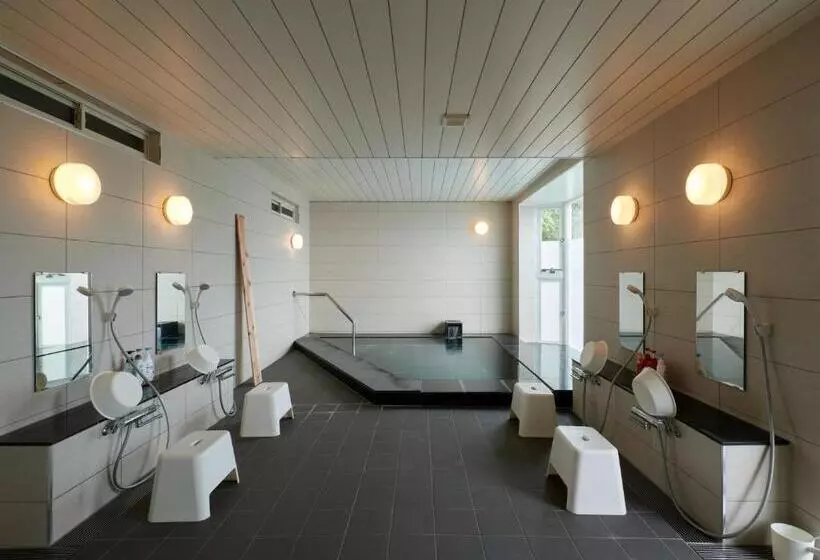 Hotelli Chateraise Lodge Atami