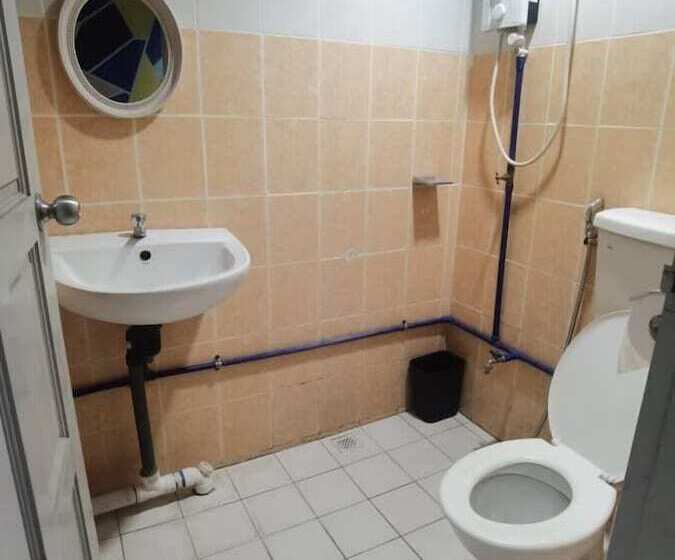 Отель Chen Room Bs By Oyo