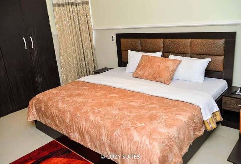 هتل Cozy Suites