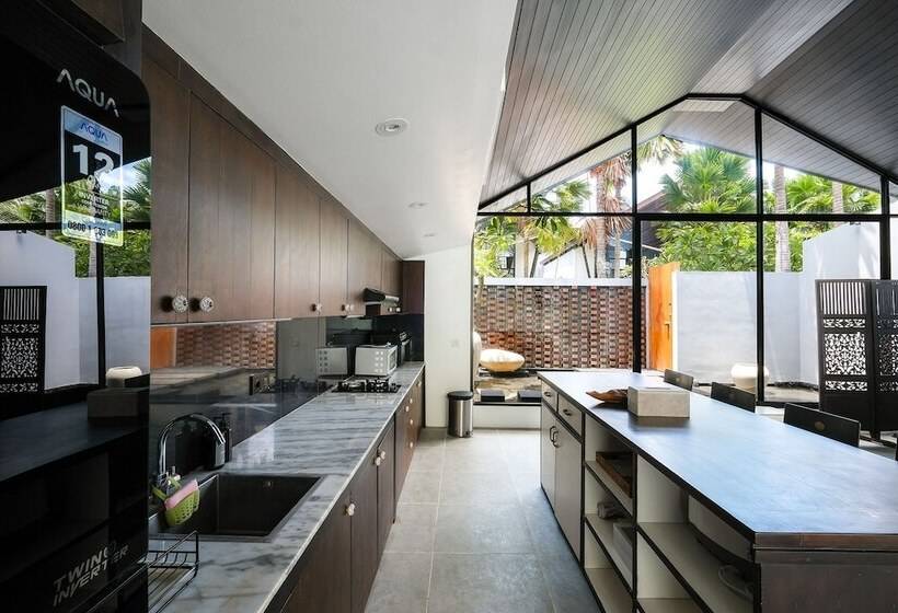 בית מלון כפרי Inara Villa