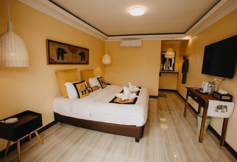 בית מלון כפרי Keep Diving Resort Bohol