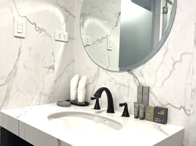 فندق La Casa Blanca De Vigan