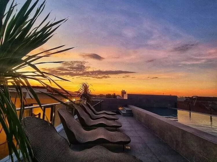 ホテル La Casa Blanca De Vigan