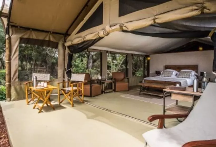 هتل Lerai Safari Camp