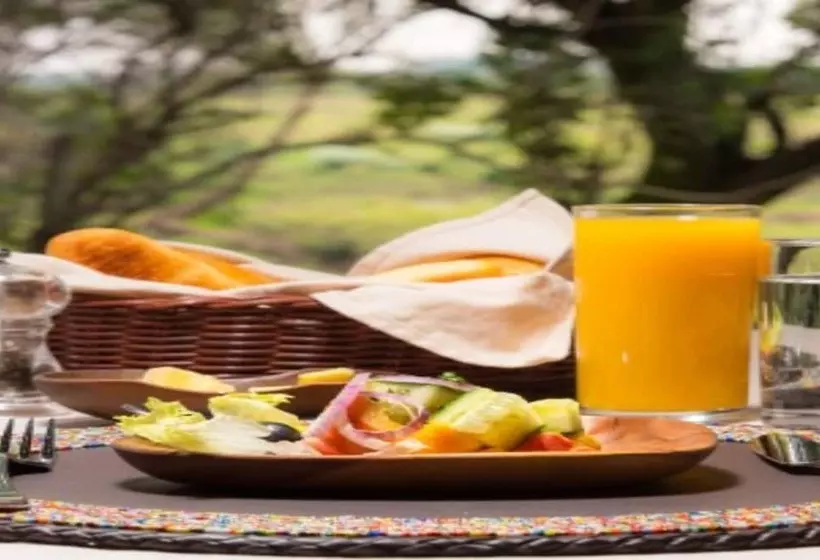 هتل Lerai Safari Camp