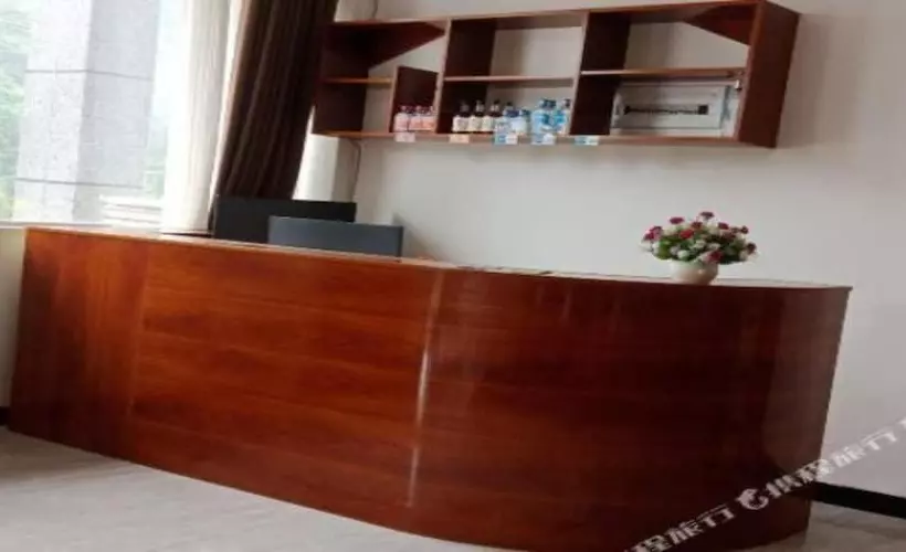 هتل Merostay 003 Green Forest Homestay