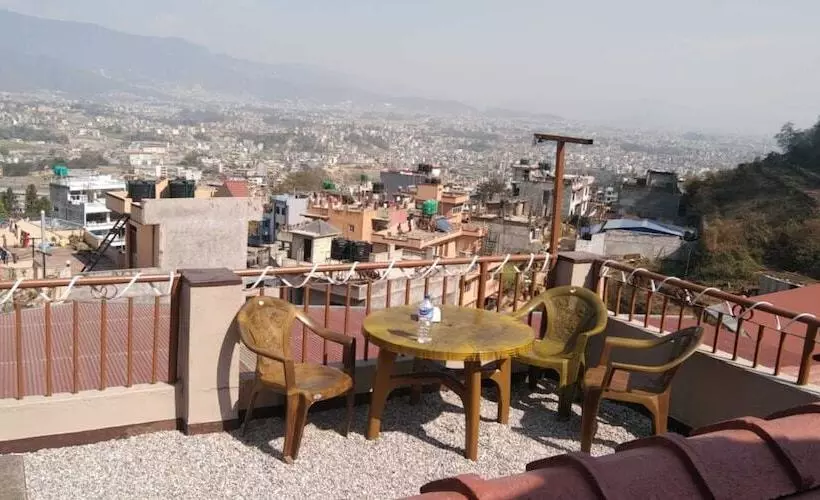 هتل Merostay 003 Green Forest Homestay