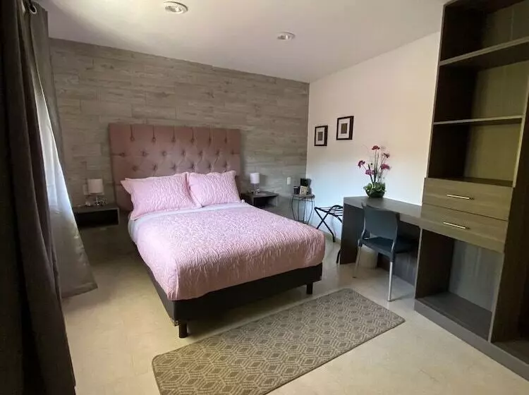 ホテル Mesón Santa Rosa