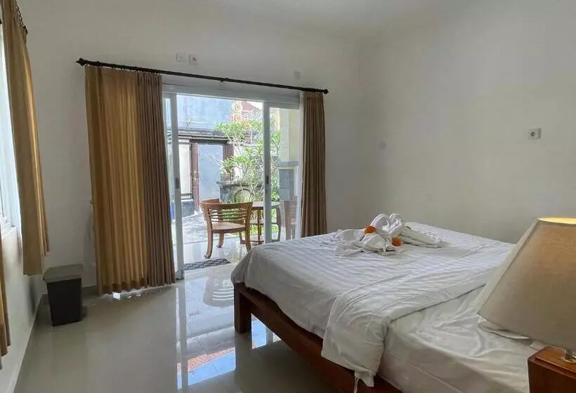 Hotelli Moonlight Bisma