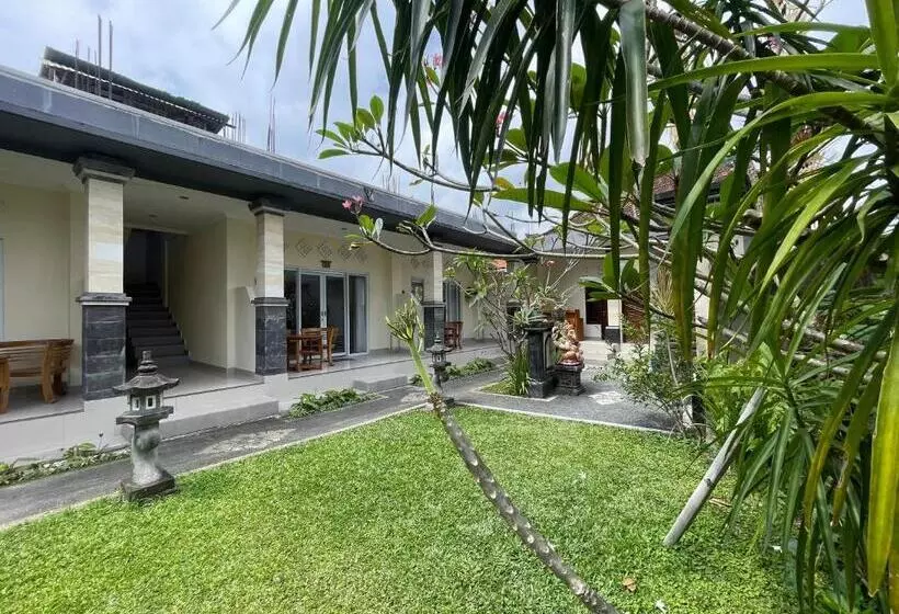 Hotelli Moonlight Bisma