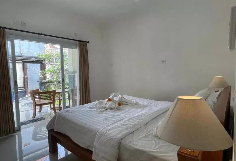 Hotelli Moonlight Bisma