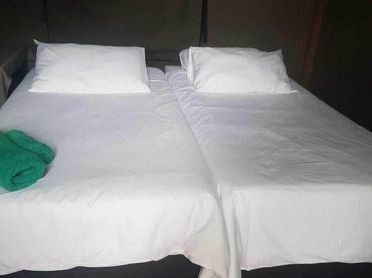 Hotel Mulberry Lane Suites